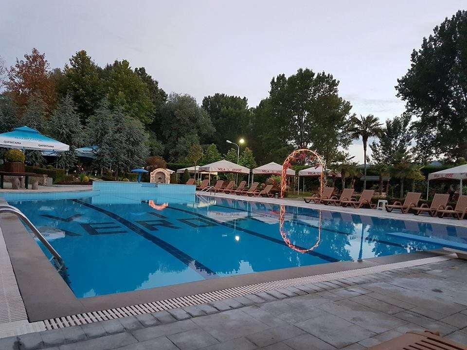 Hotel Vila Aeroport Rinas Instalações foto